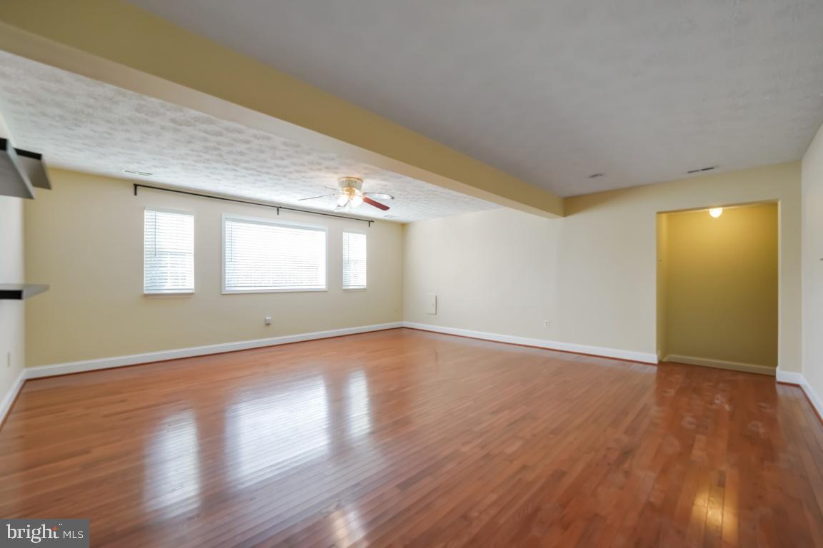 HOMELAND SUB - Residential