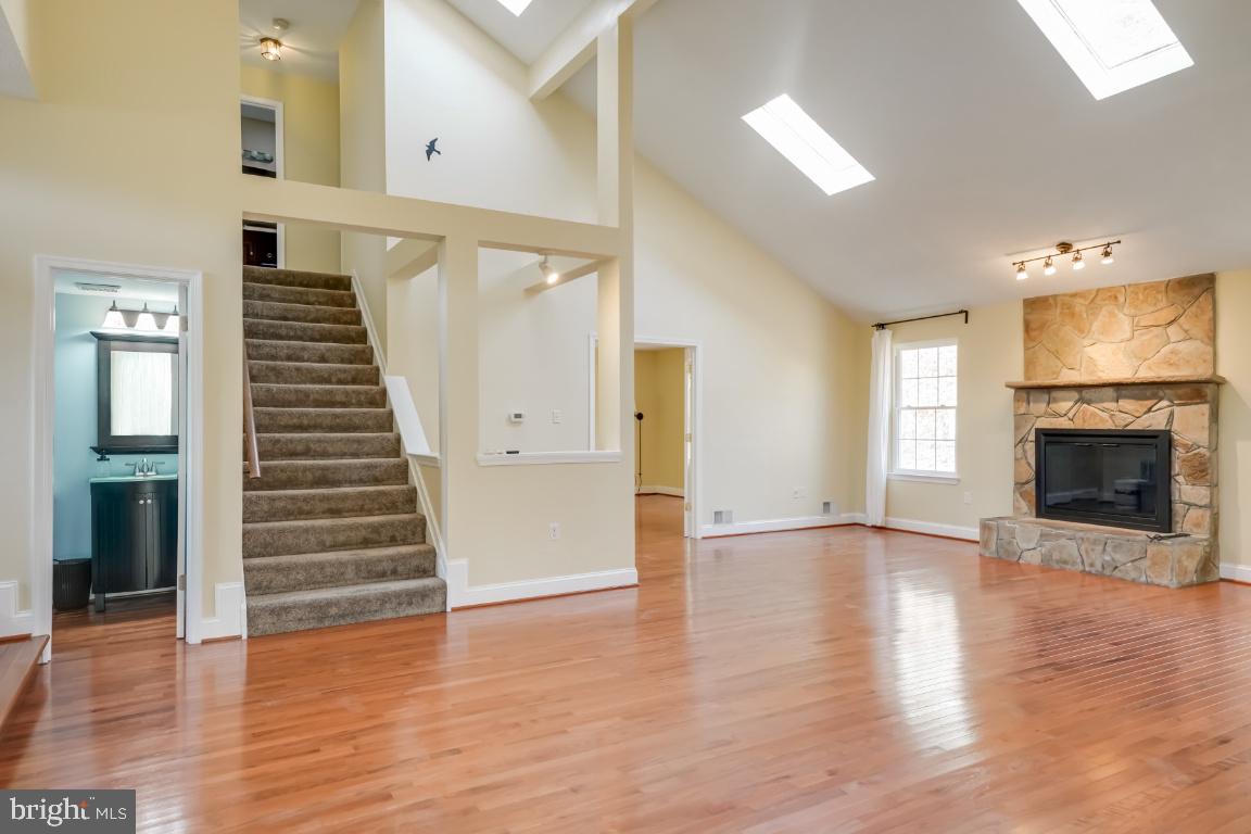 HOMELAND SUB - Residential