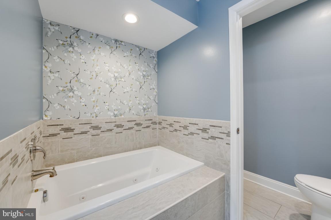 HOMELAND SUB - Residential