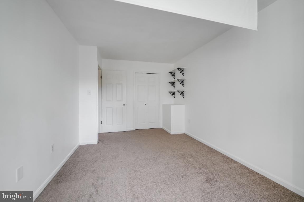 HOMELAND SUB - Residential