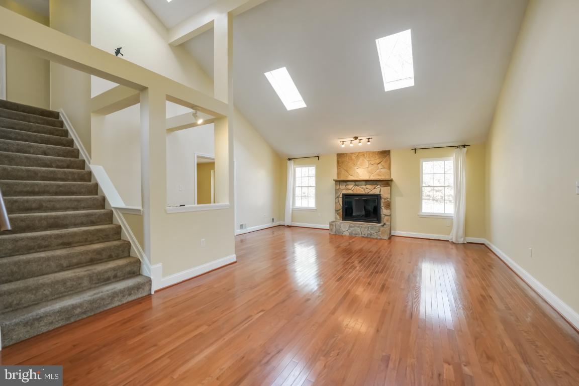 HOMELAND SUB - Residential