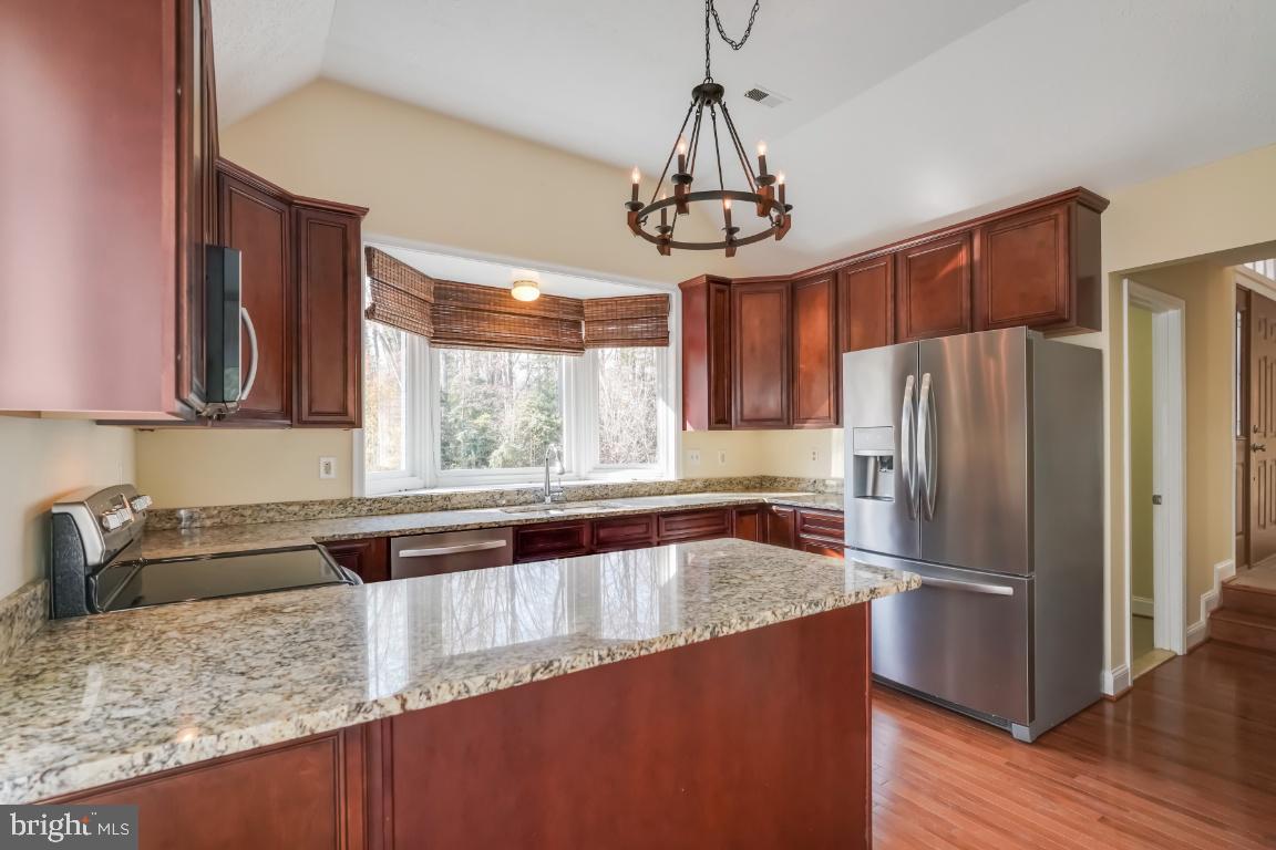 HOMELAND SUB - Residential