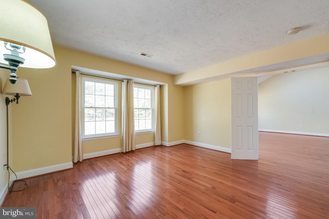 HOMELAND SUB - Residential