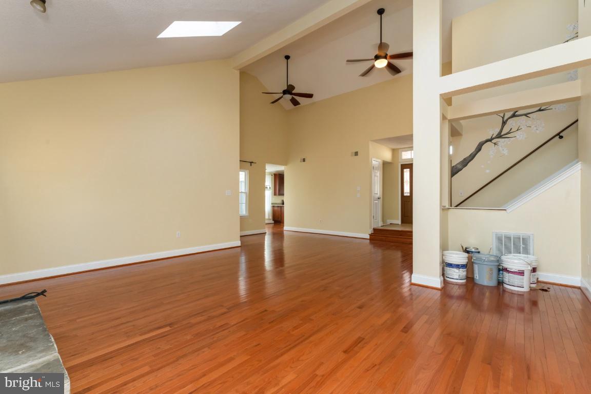 HOMELAND SUB - Residential