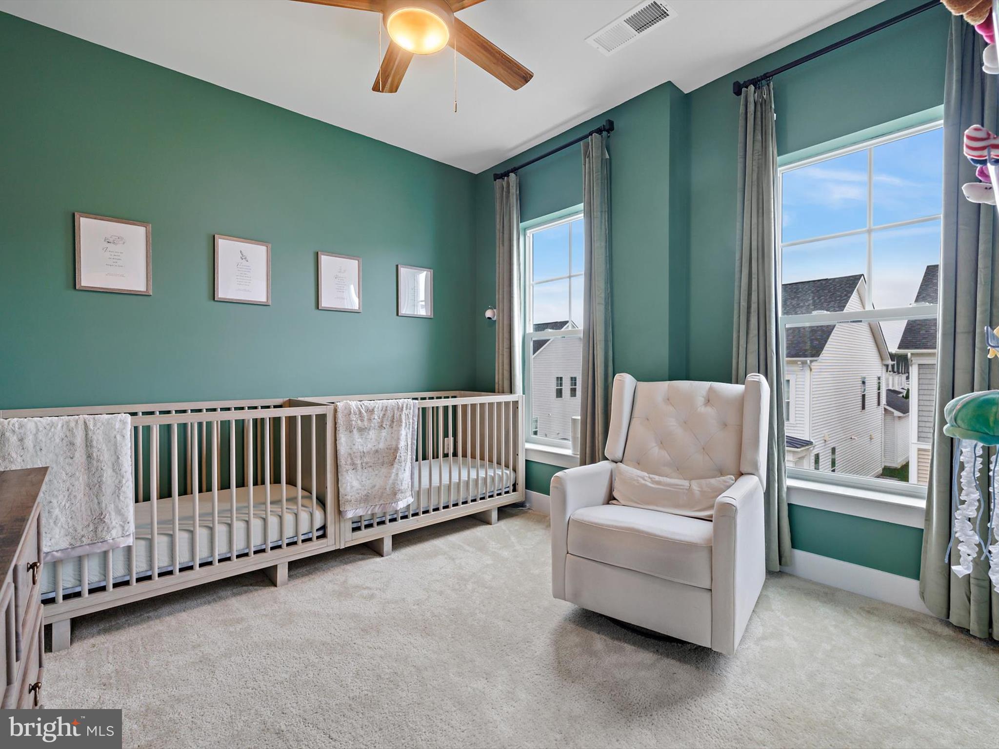 TWO RIVERS - Residential