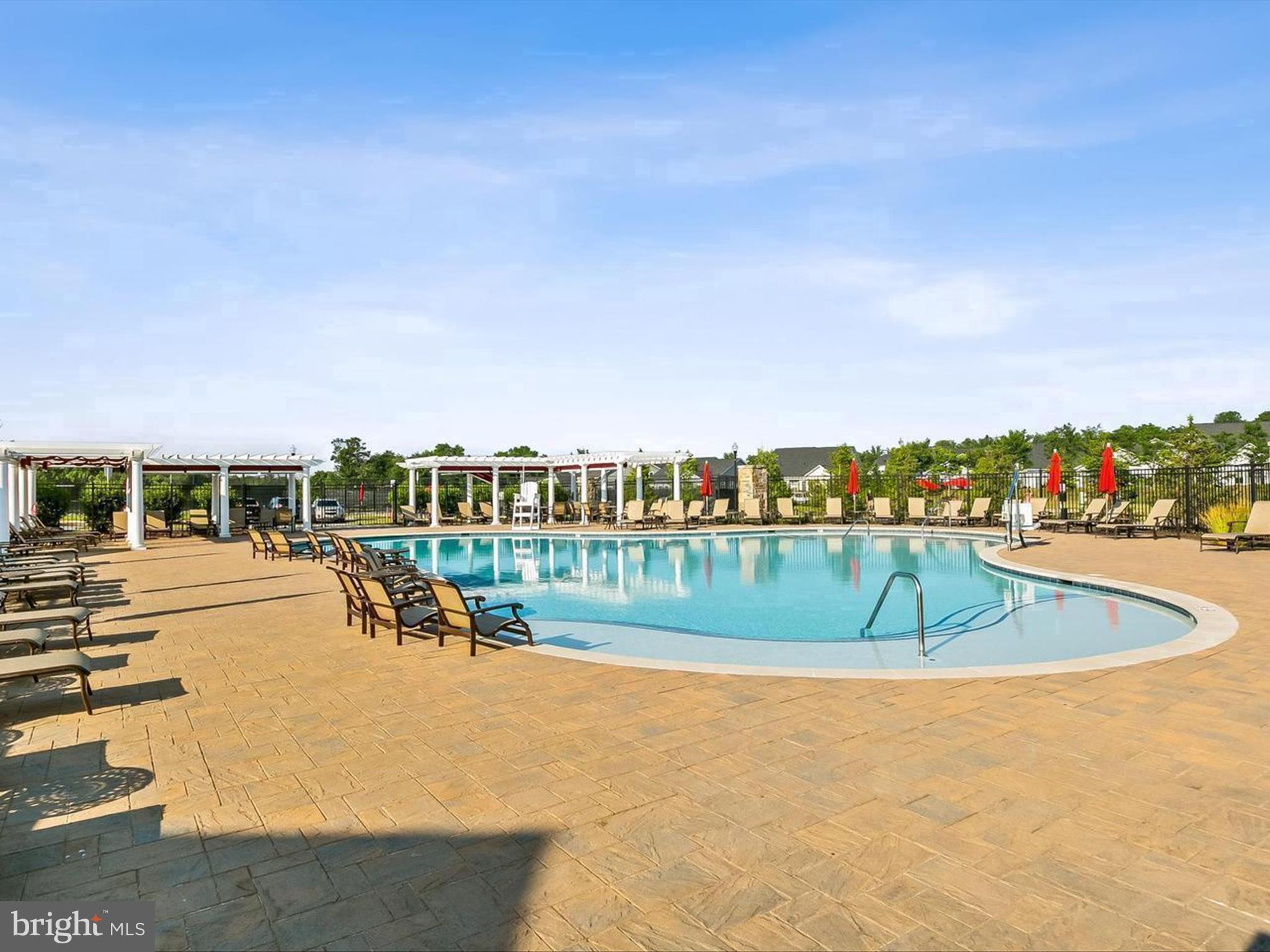 TWO RIVERS - Residential