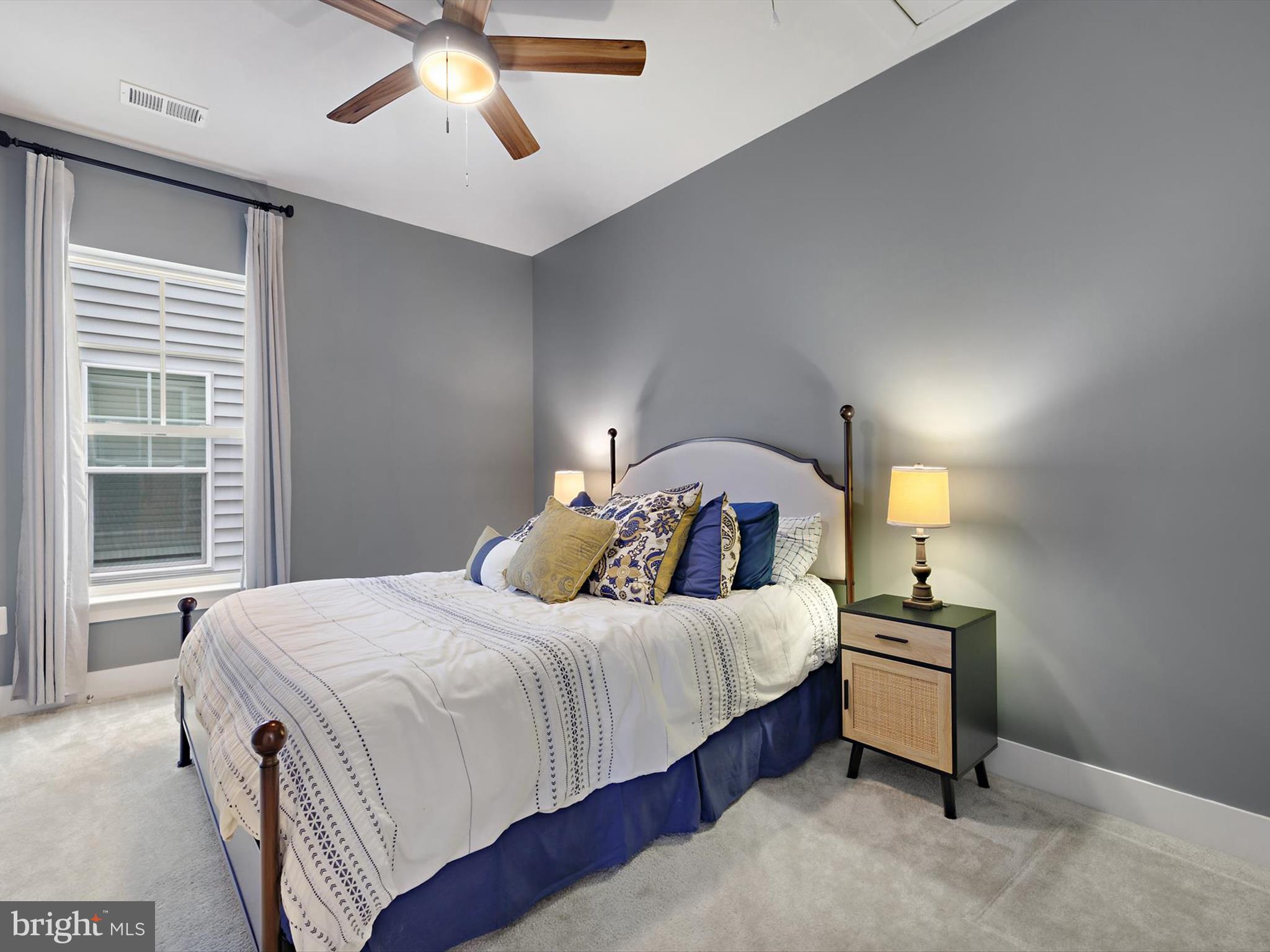 TWO RIVERS - Residential