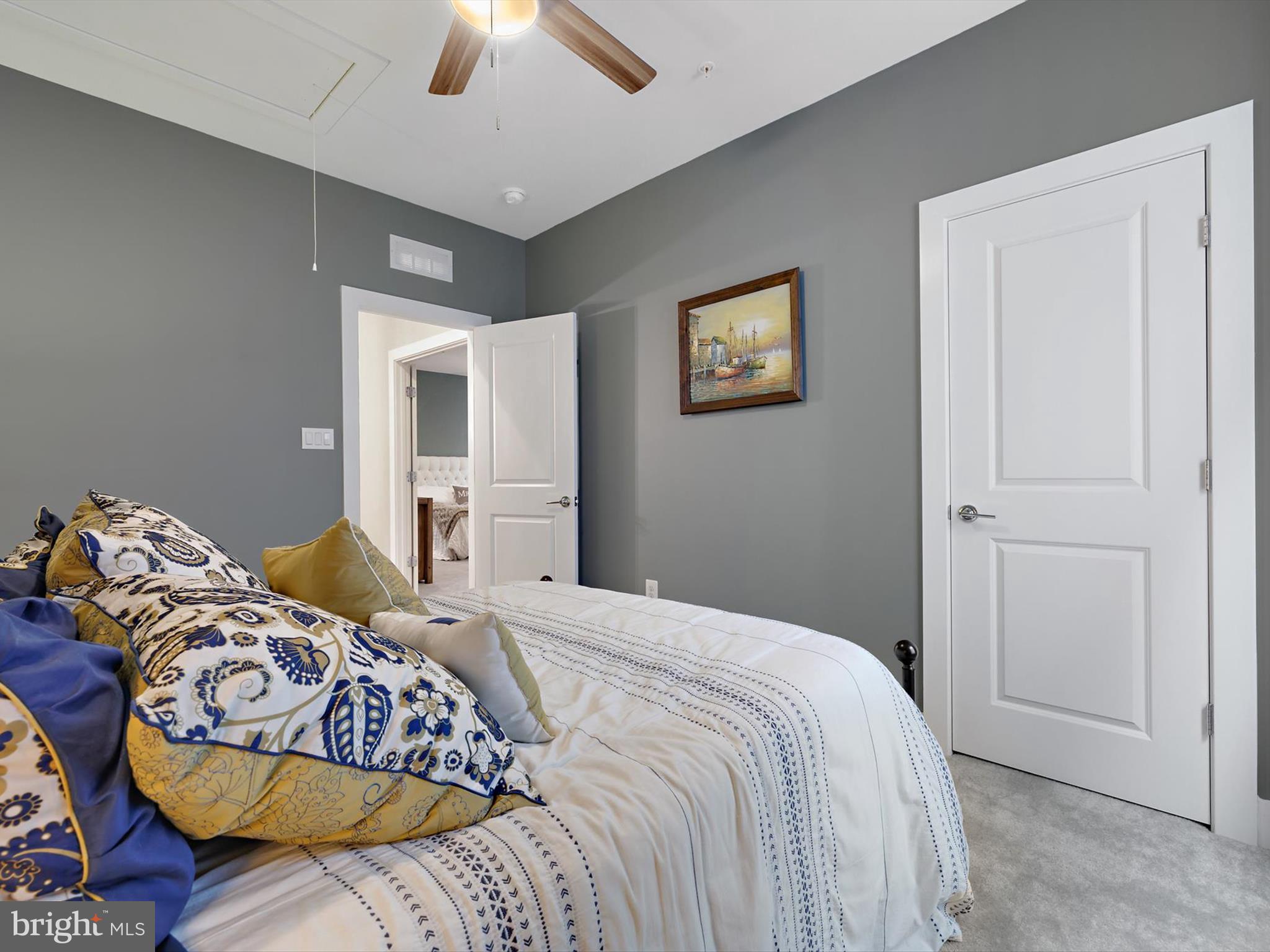 TWO RIVERS - Residential