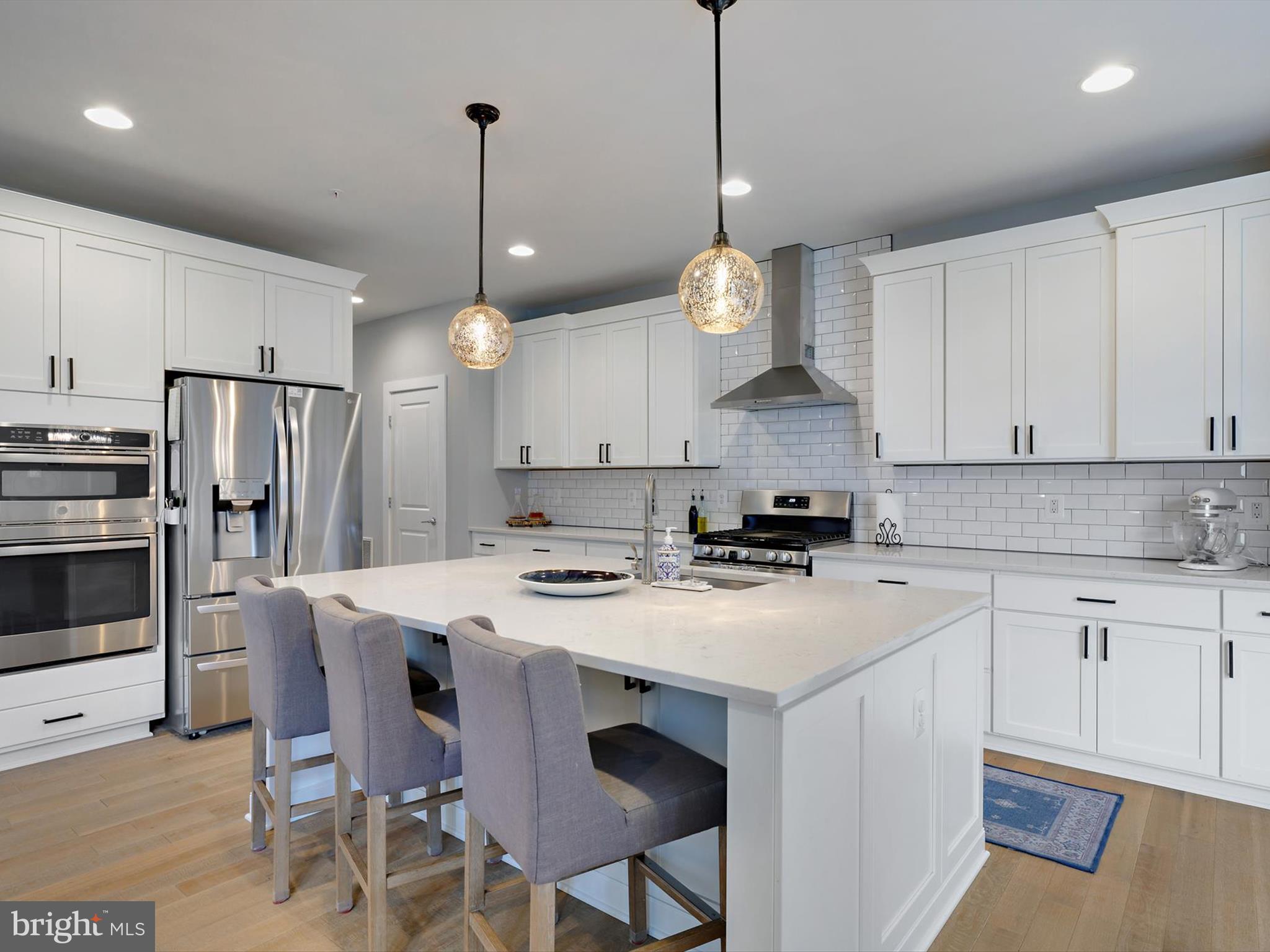 TWO RIVERS - Residential