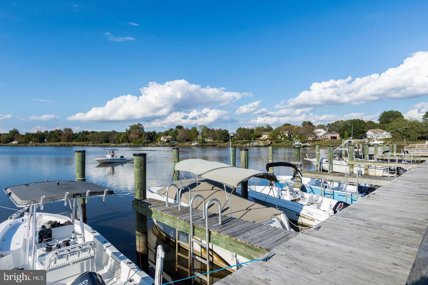 CENTREVILLE - Residential Lease