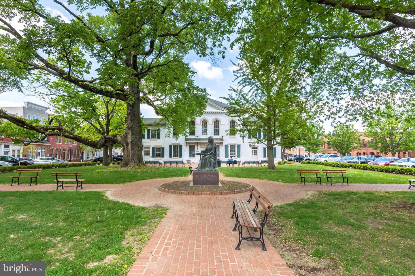 CENTREVILLE - Residential Lease