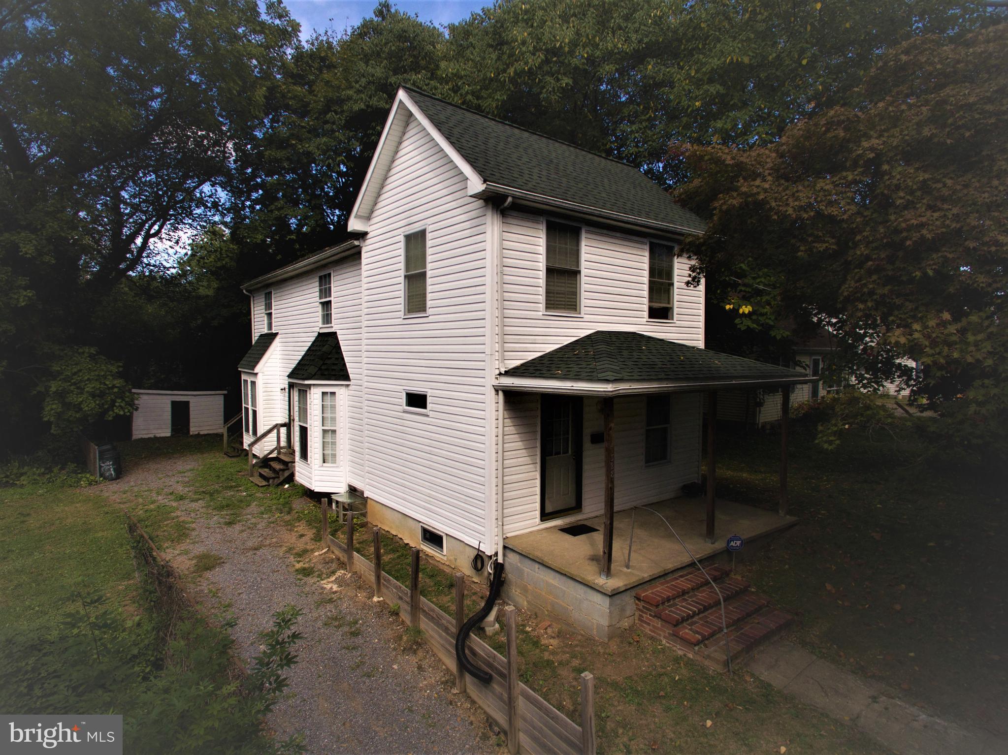 CENTREVILLE - Residential Lease