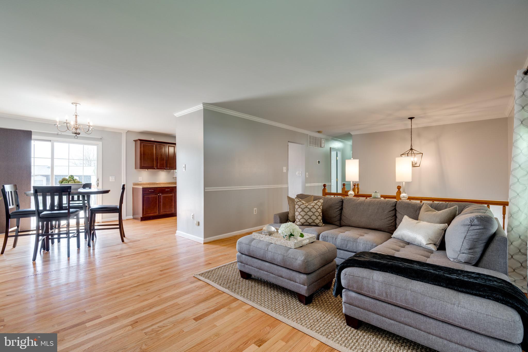 LAKEWOOD HILLS - Residential