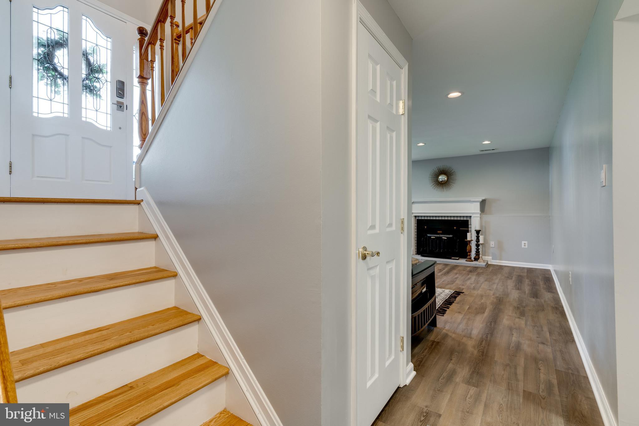 LAKEWOOD HILLS - Residential