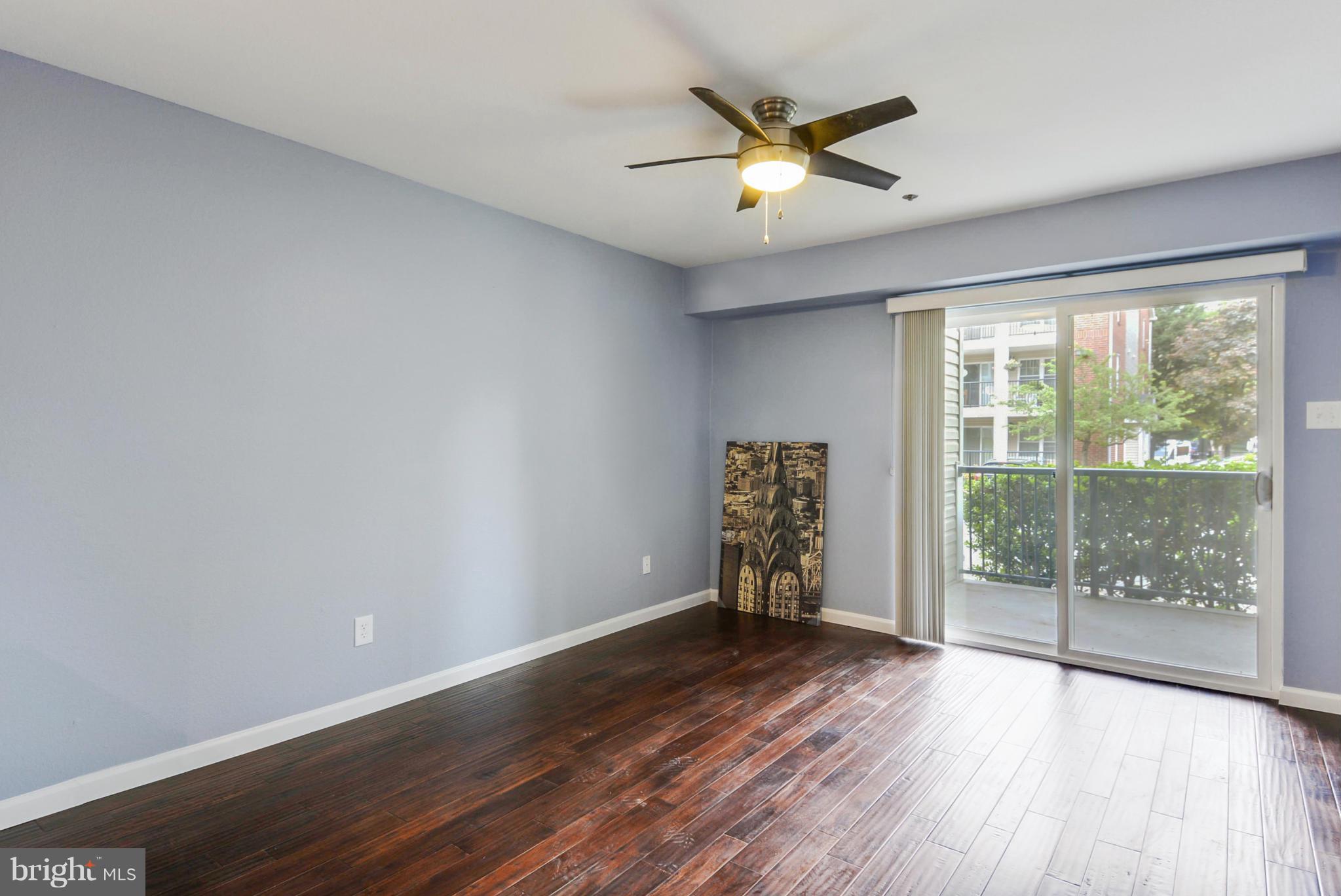 POINTE AT PARK CENTER - Residential