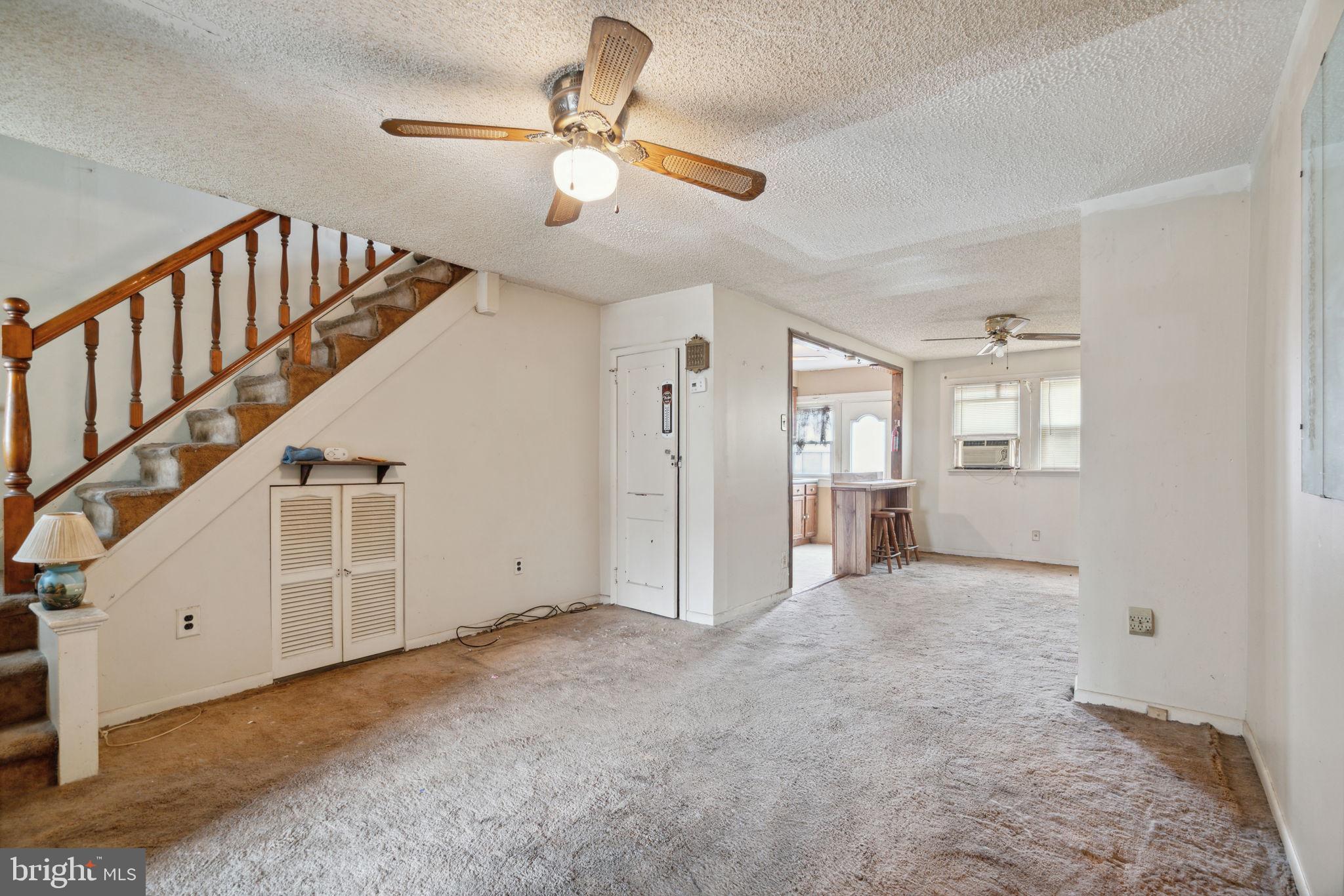 HOLMESBURG - Residential