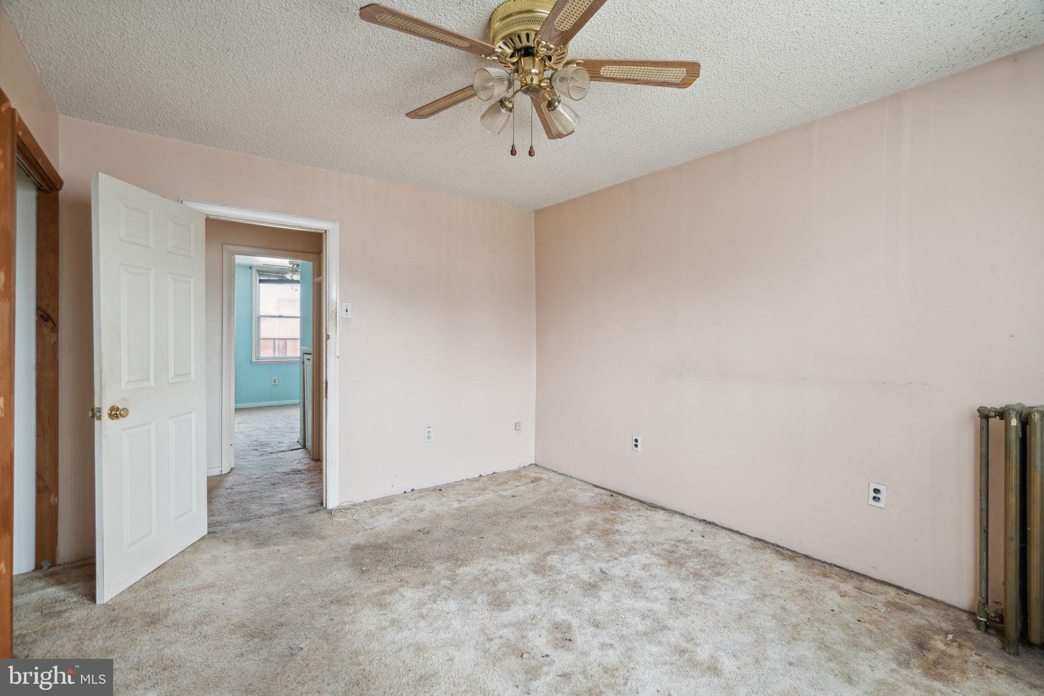 HOLMESBURG - Residential