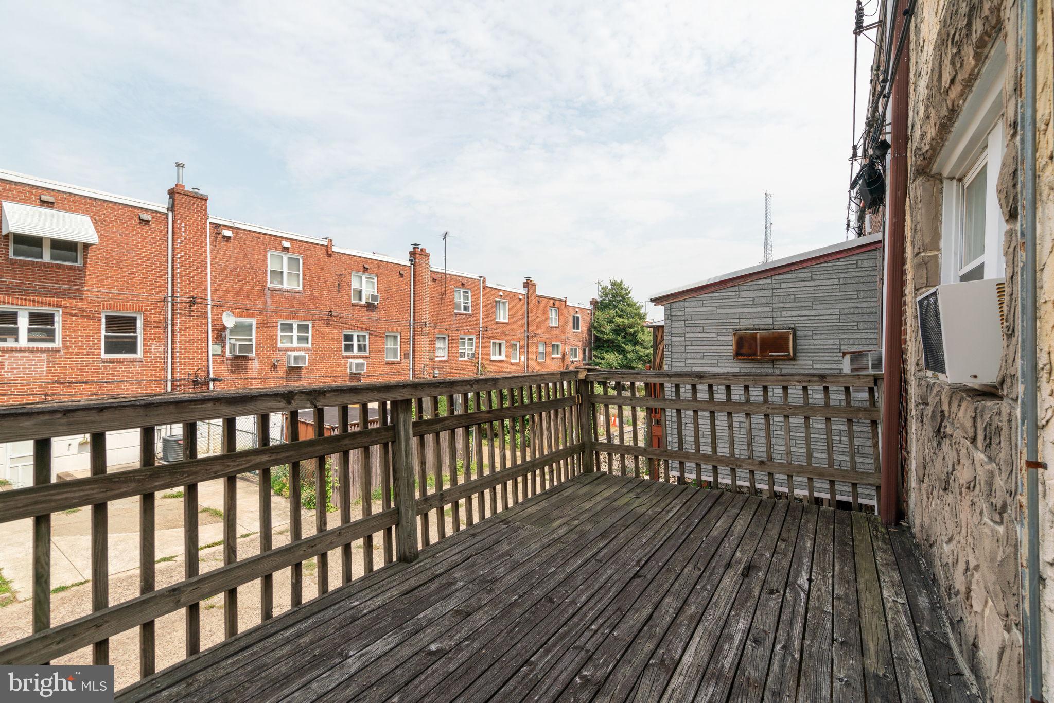 HOLMESBURG - Residential