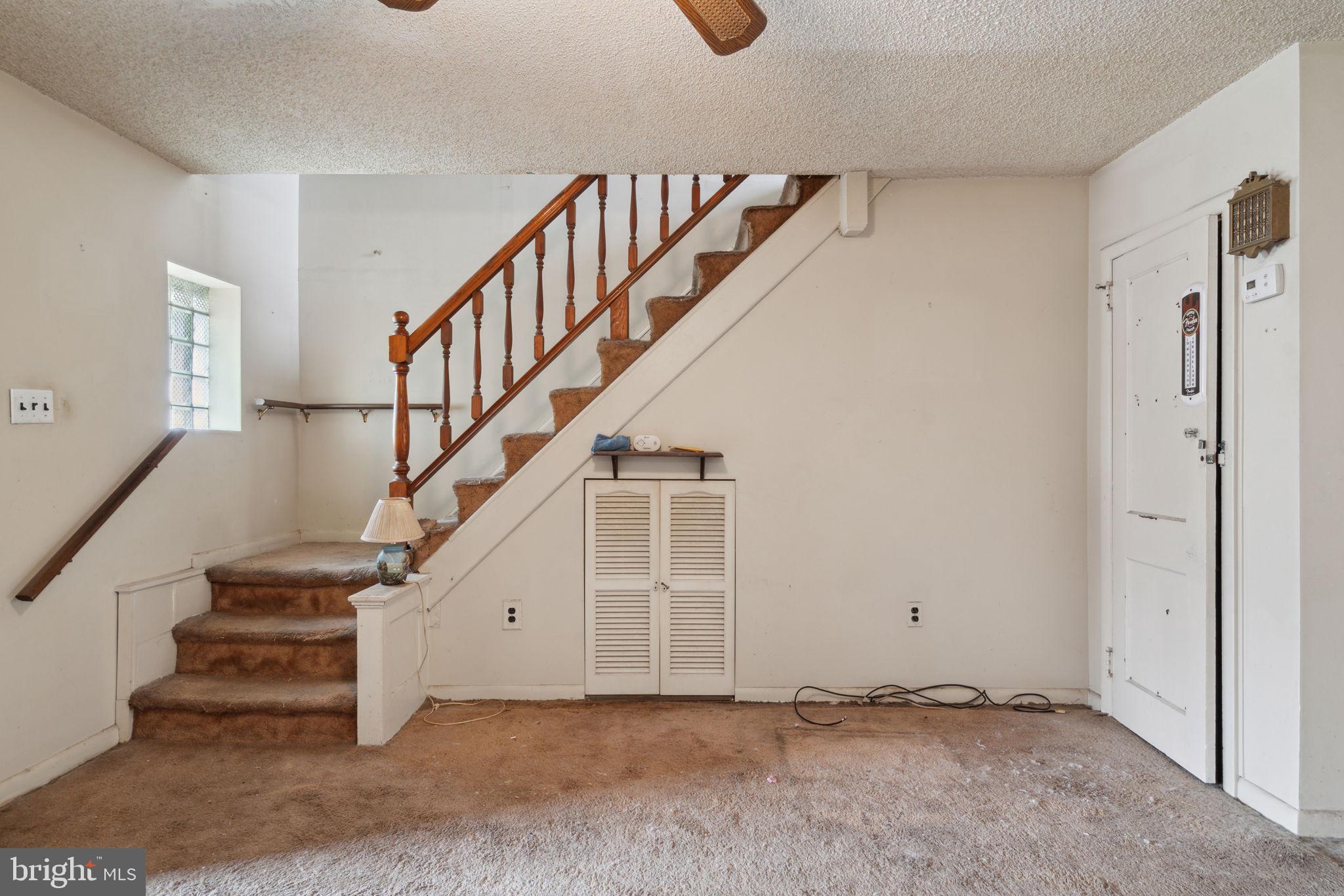 HOLMESBURG - Residential