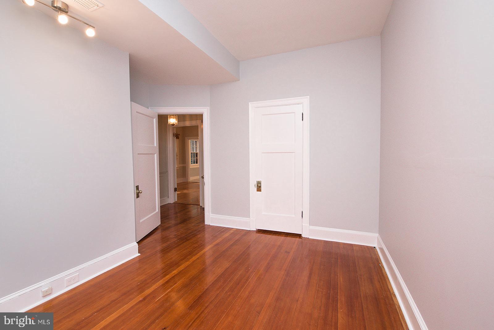 GARDENS OF GUILFORD - Residential