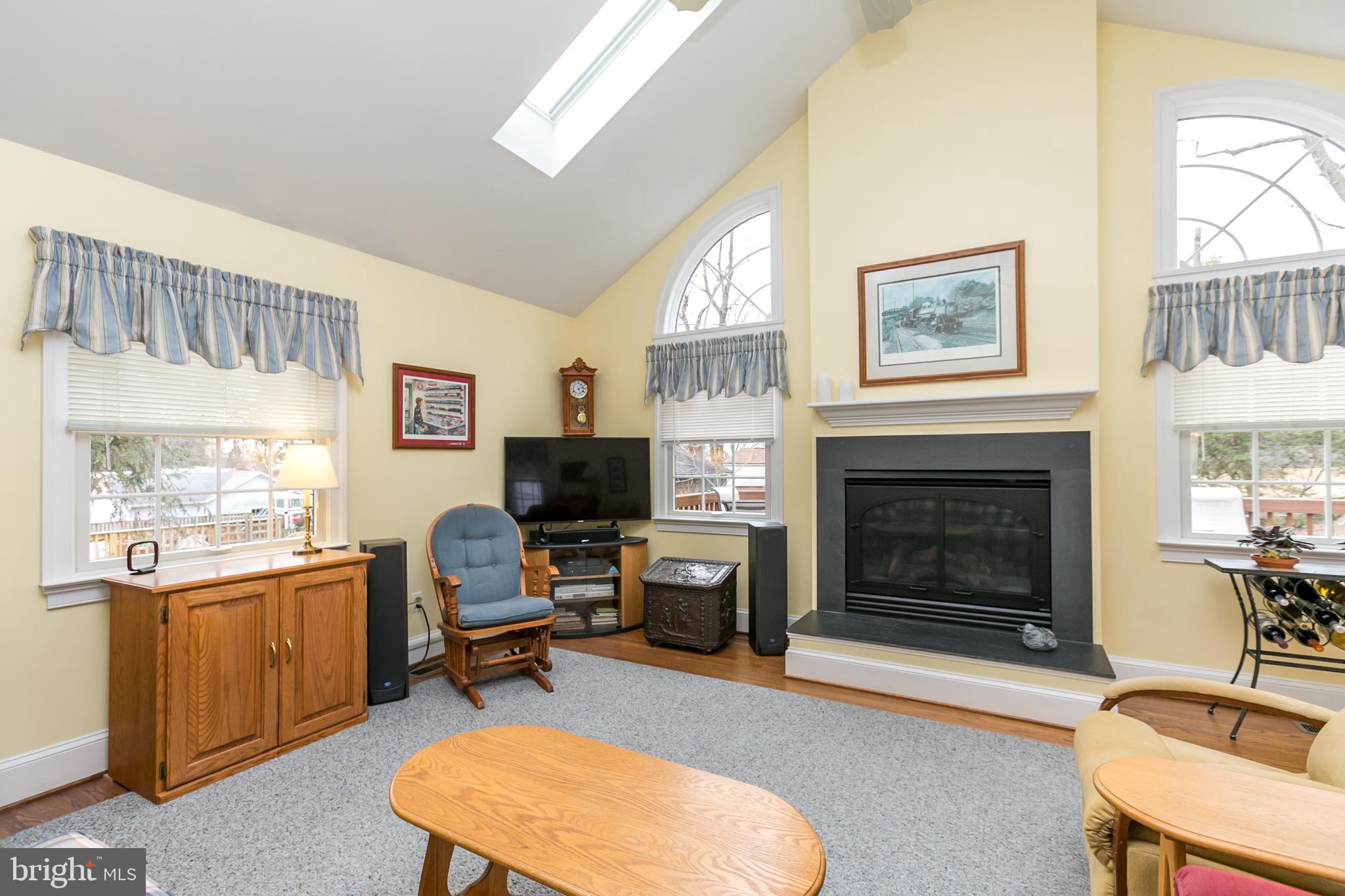 WEST TOWSON - Residential