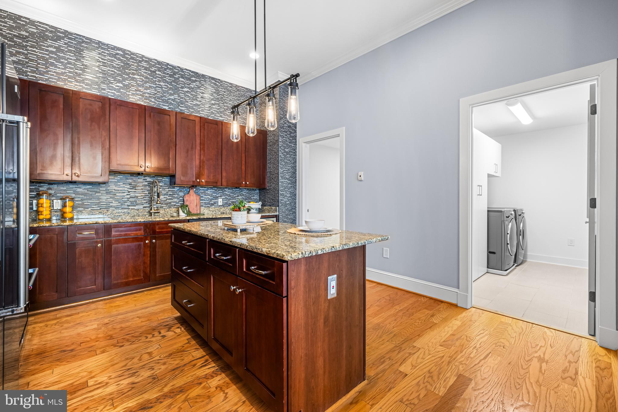 THE BEACON - Residential