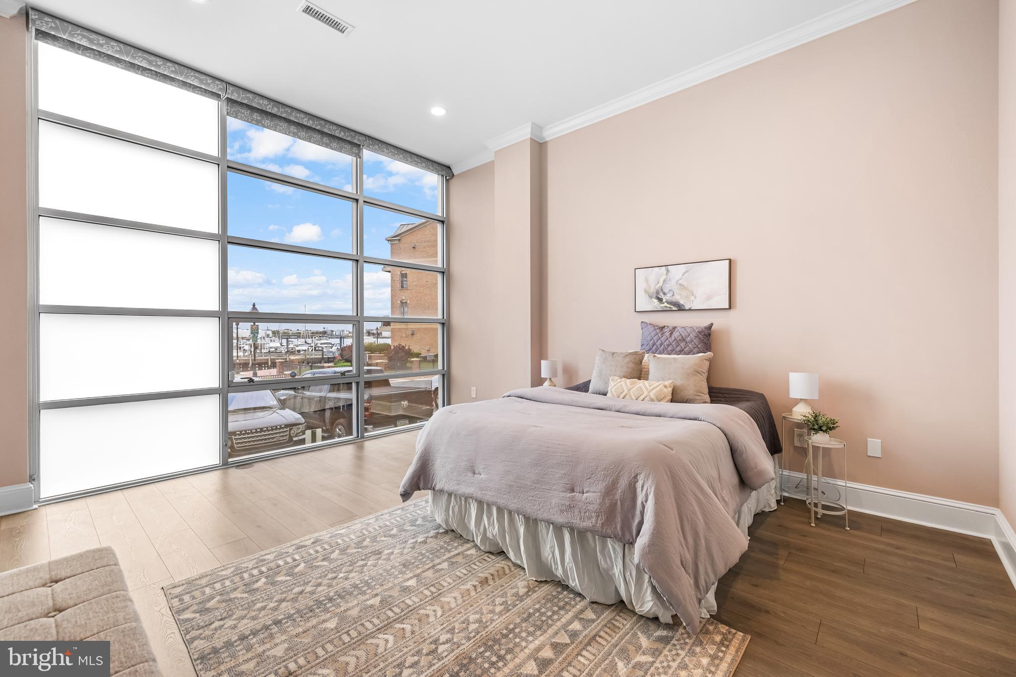 THE BEACON - Residential