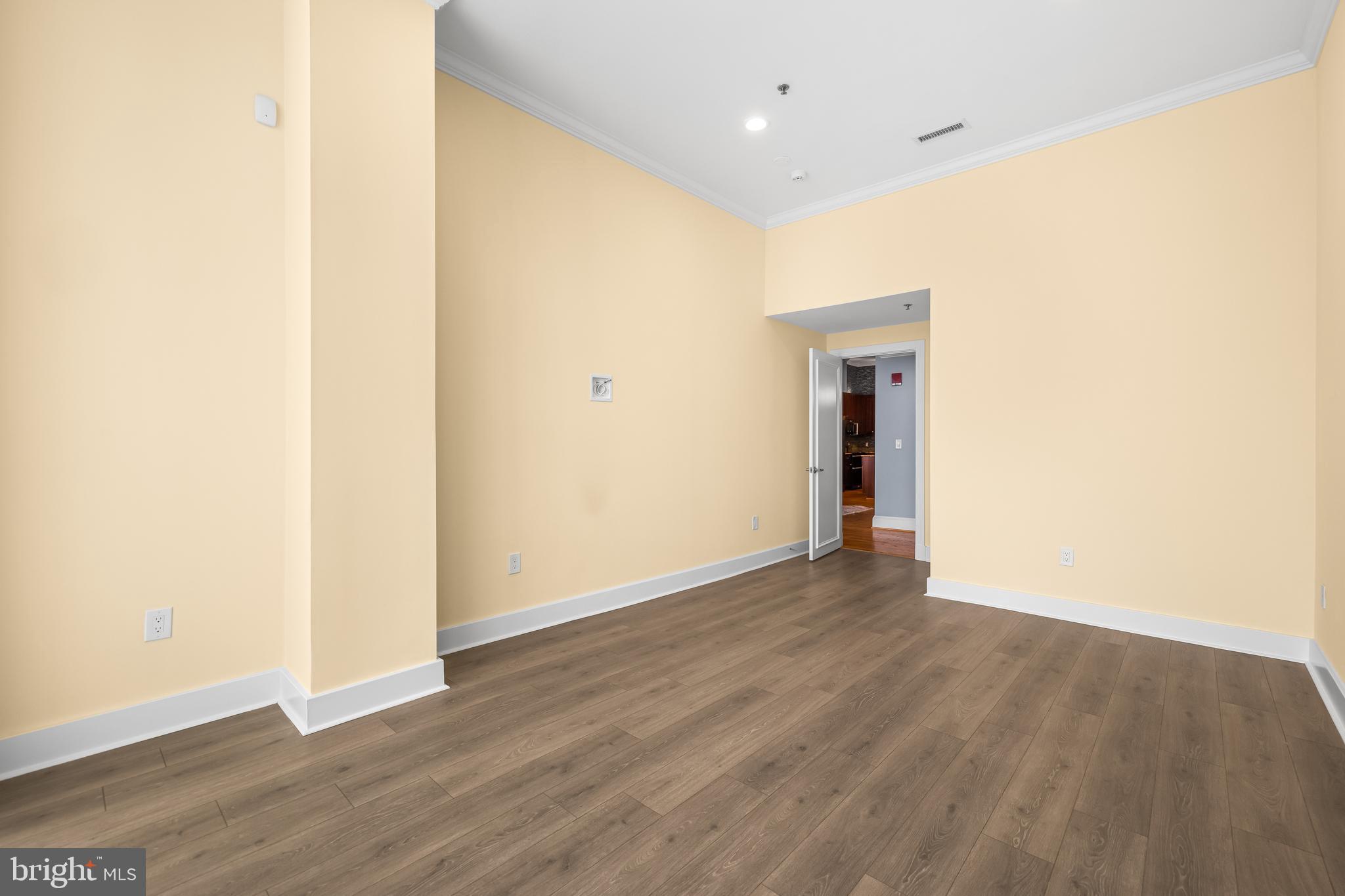 THE BEACON - Residential