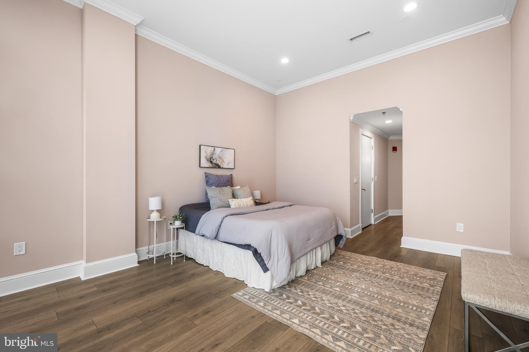 THE BEACON - Residential