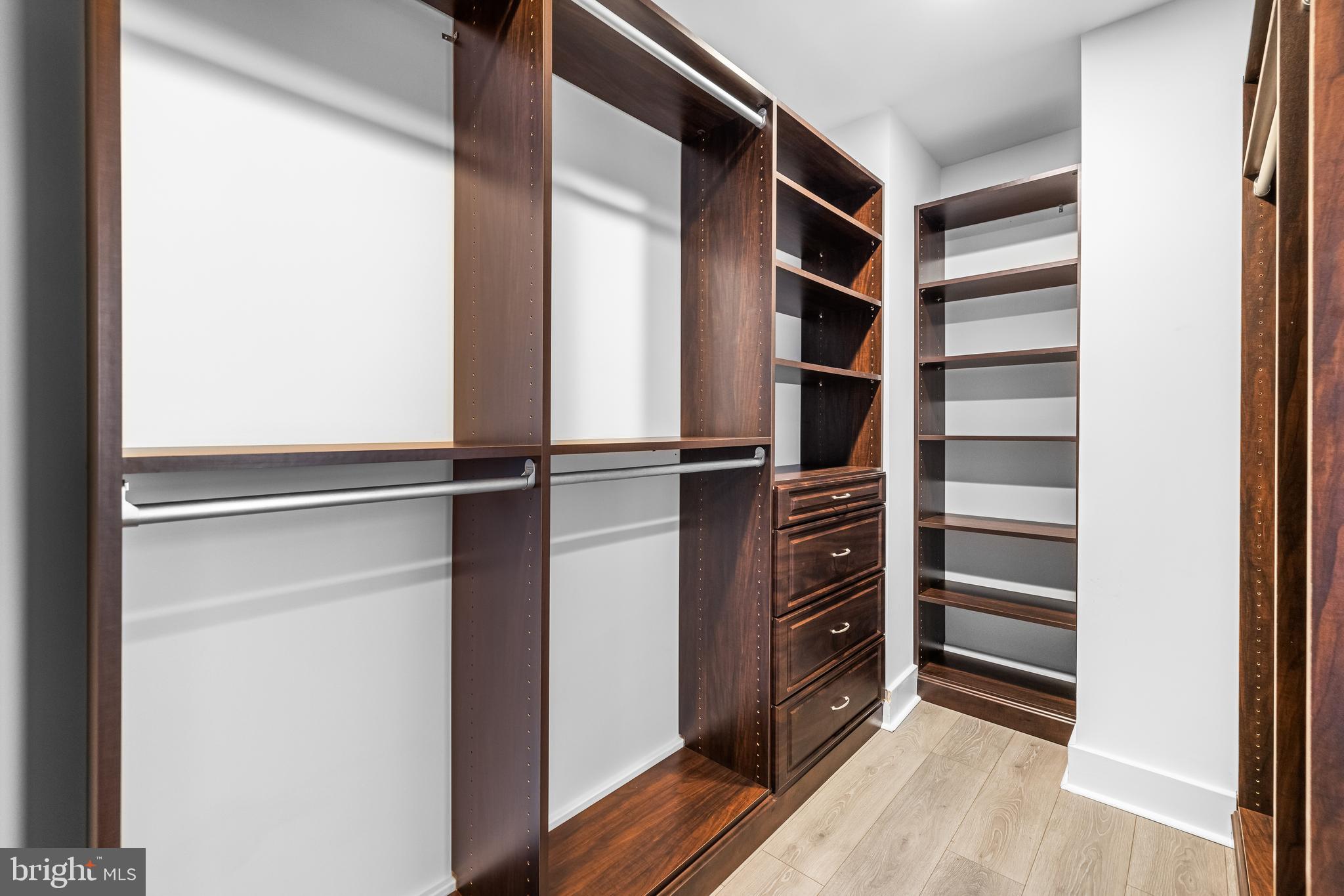 THE BEACON - Residential