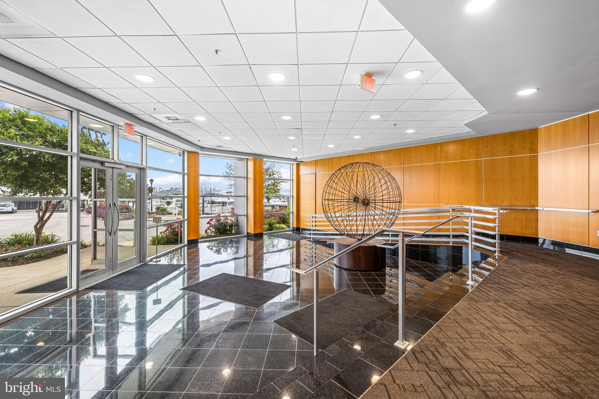 THE BEACON - Residential
