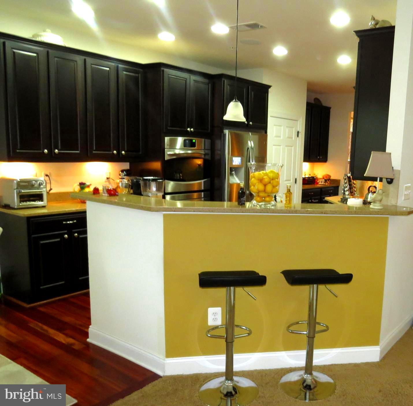 MARLBORO RIDGE - Residential