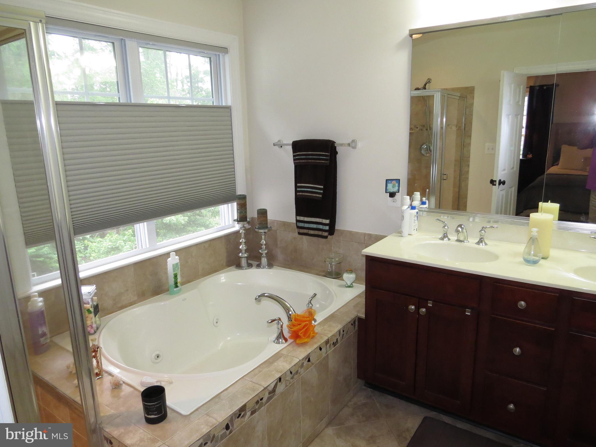 MARLBORO RIDGE - Residential