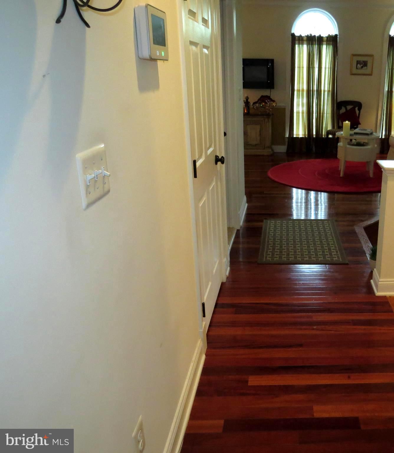 MARLBORO RIDGE - Residential