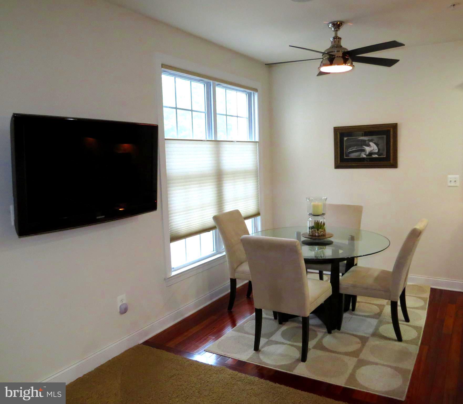 MARLBORO RIDGE - Residential