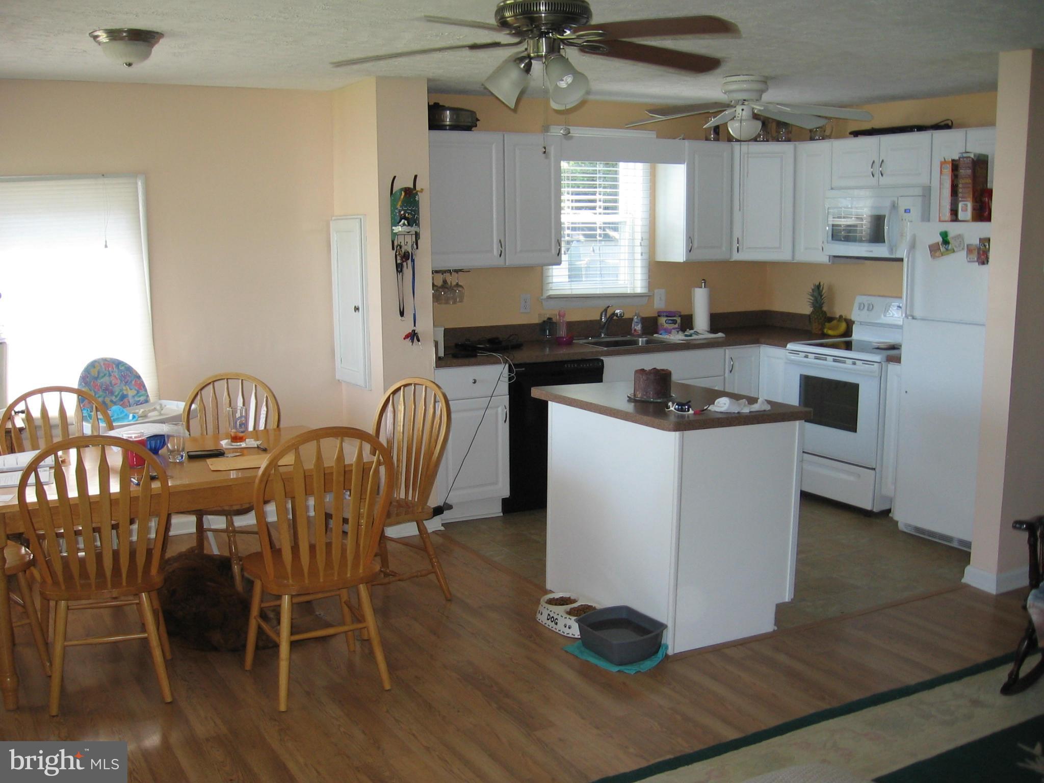 COBB ISLAND - Residential Lease