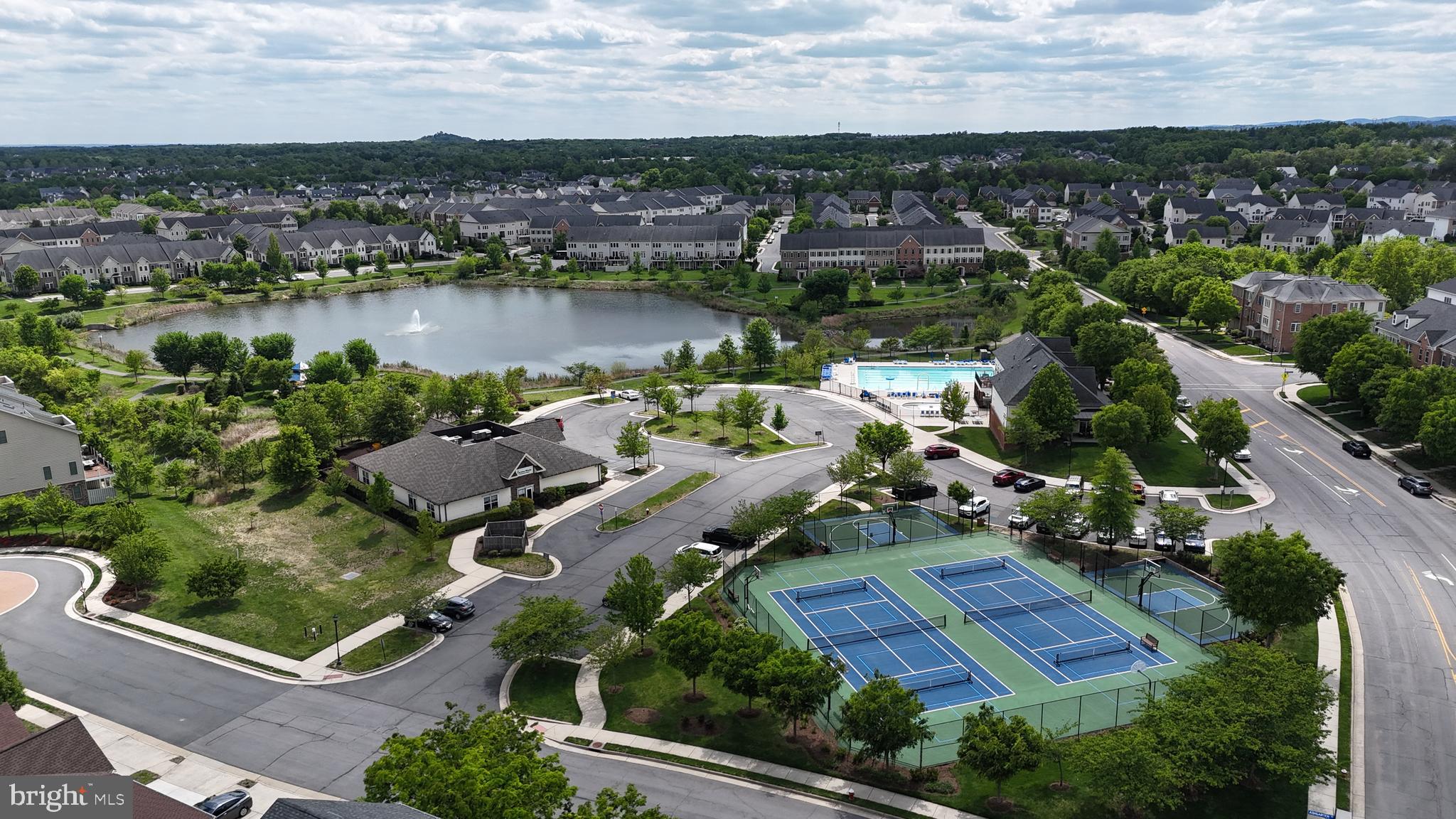 AVONLEA - Residential