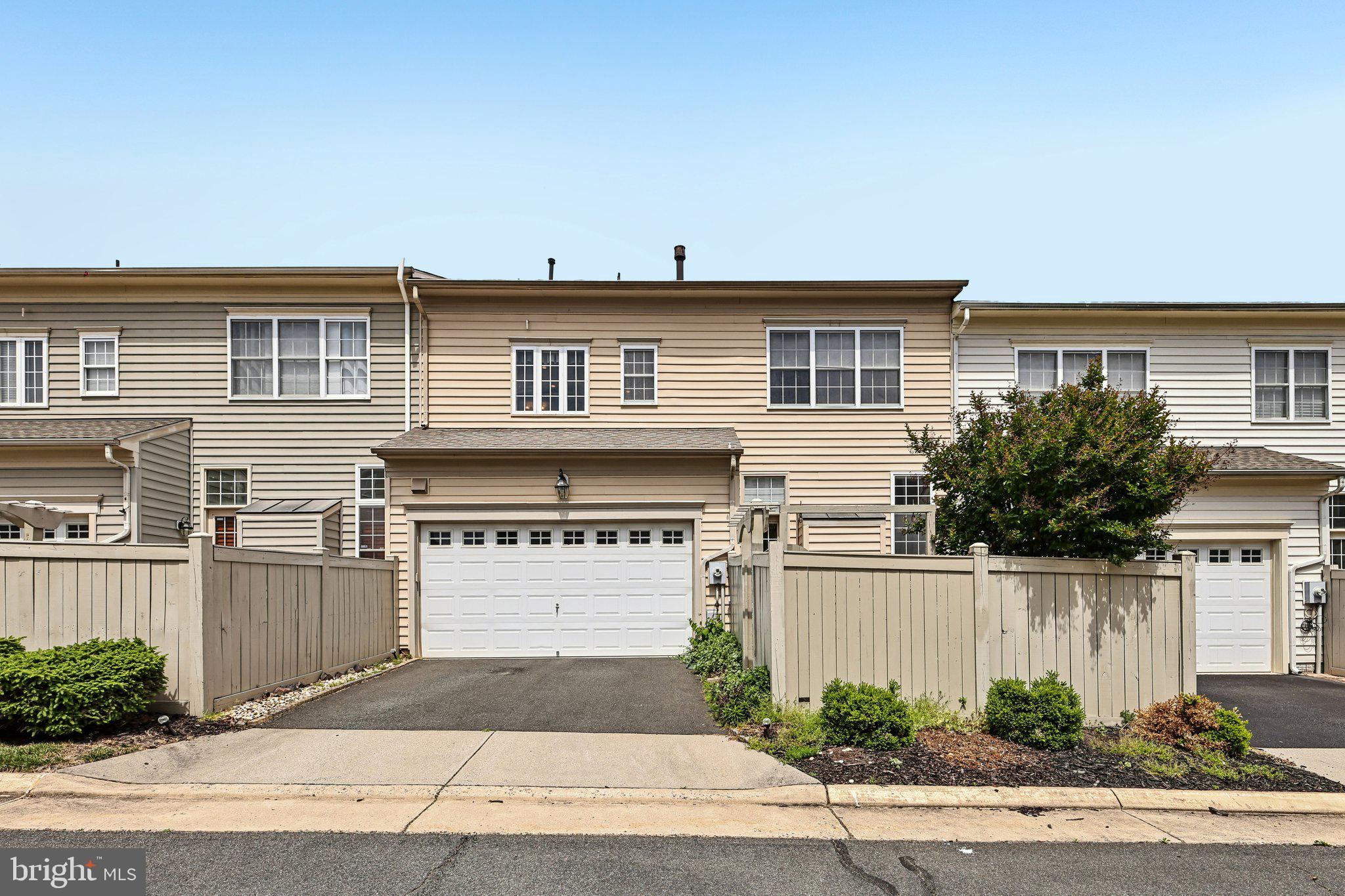 AVONLEA - Residential
