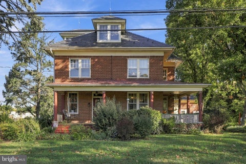 Photo of 837 Village Road, LANCASTER, PA 17602 (MLS # PALA2097348)