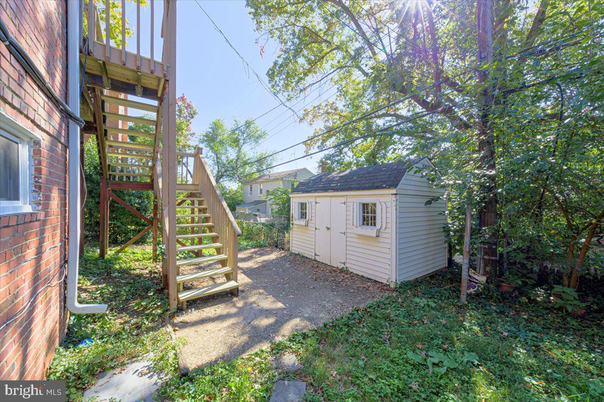 GREEN VALLEY - Residential Lease