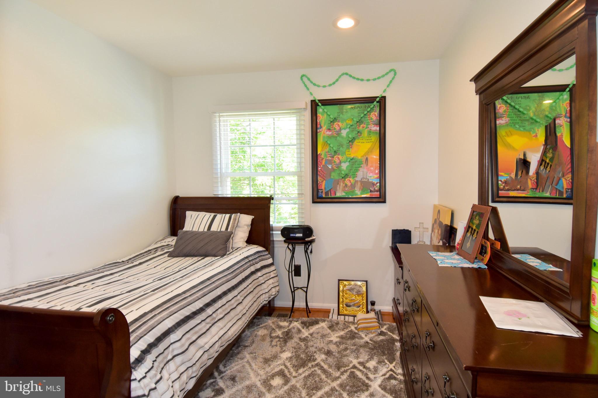 FERNWOOD - Residential Lease