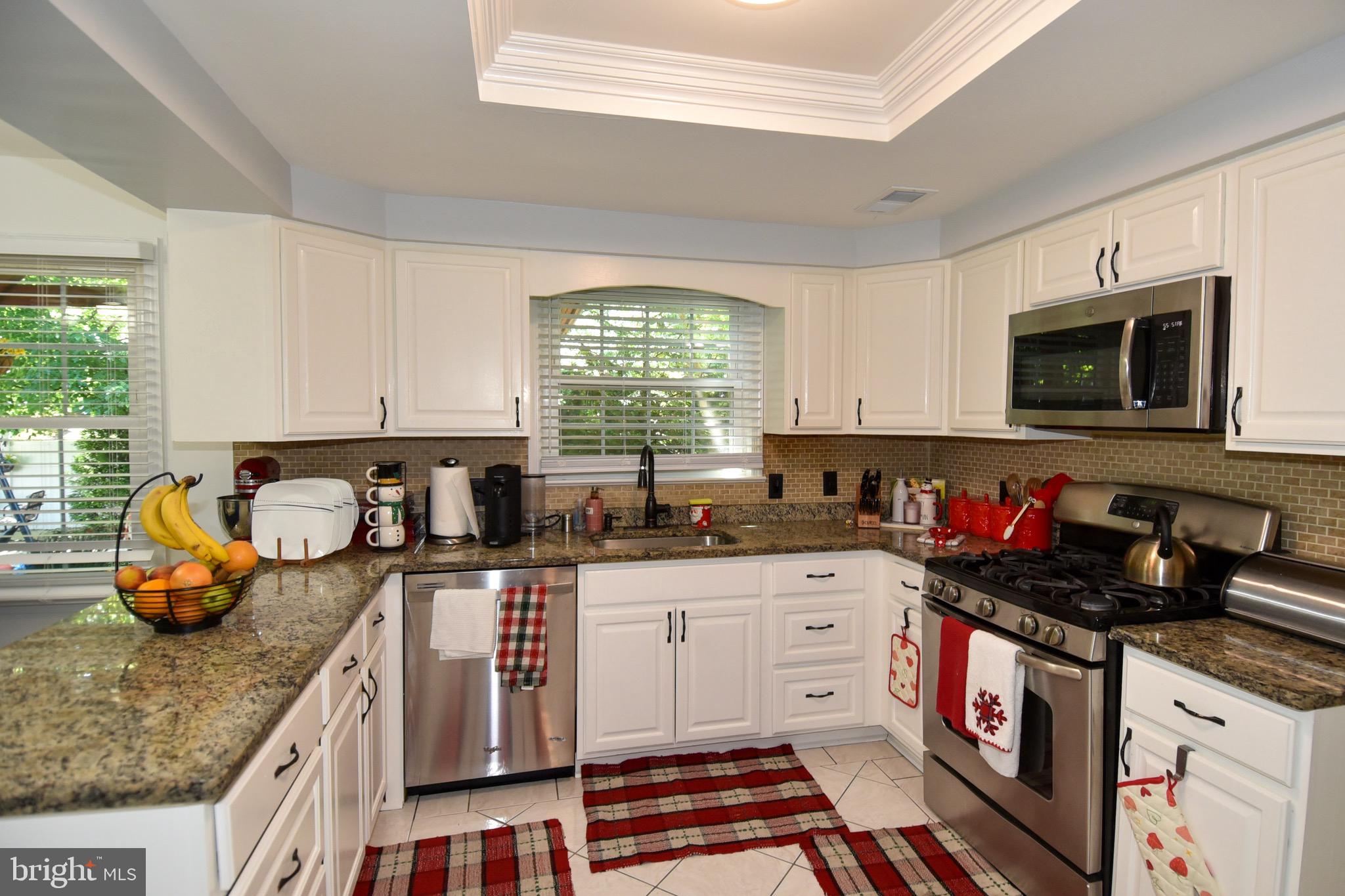 FERNWOOD - Residential Lease