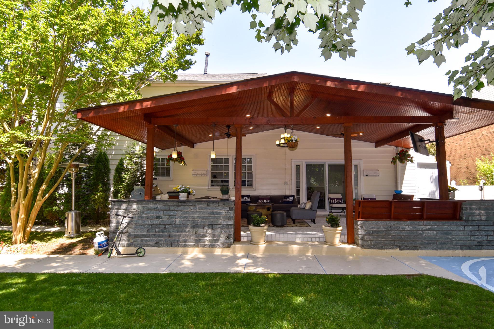 FERNWOOD - Residential Lease