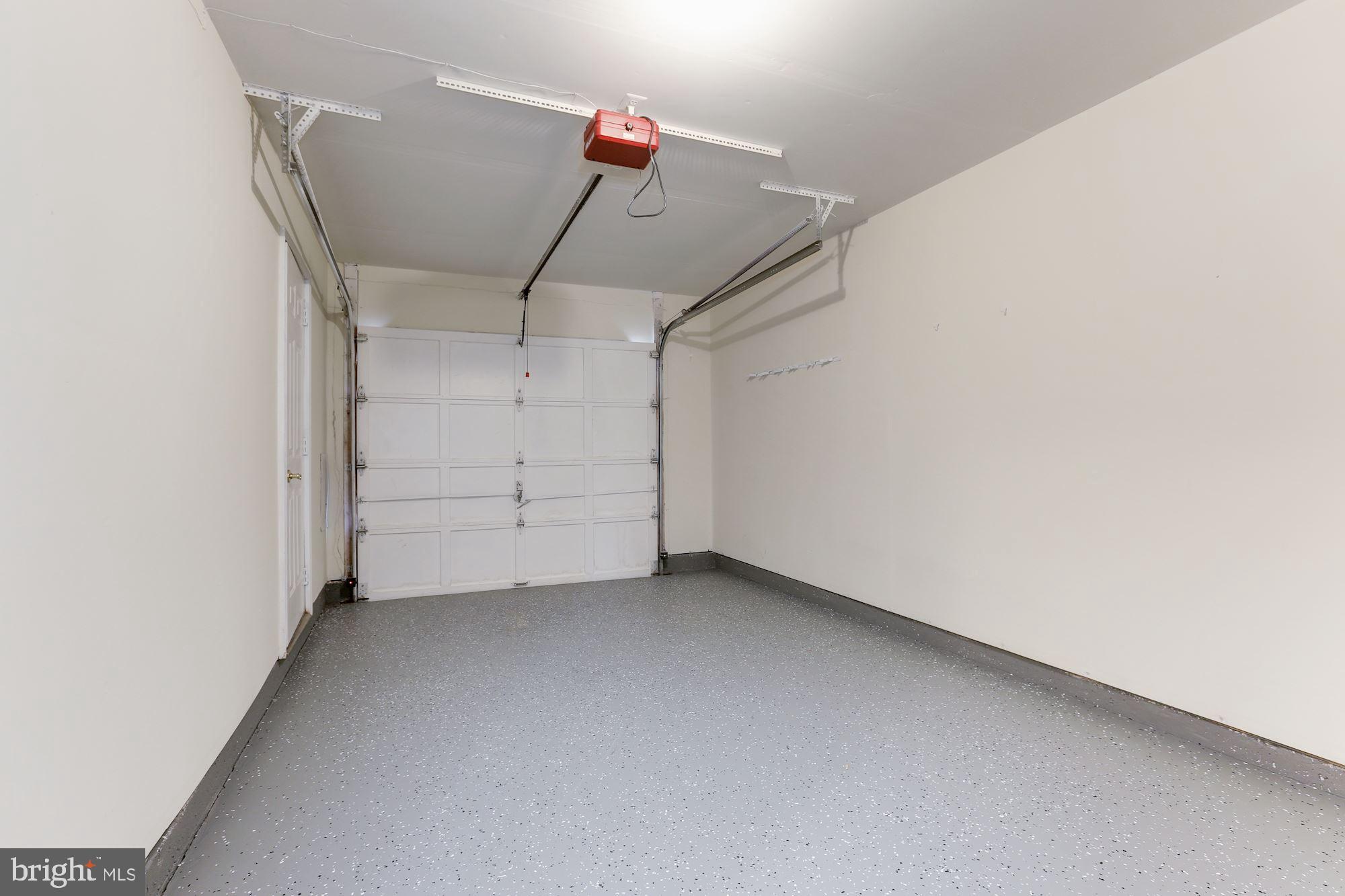 LOWES ISLAND - Residential