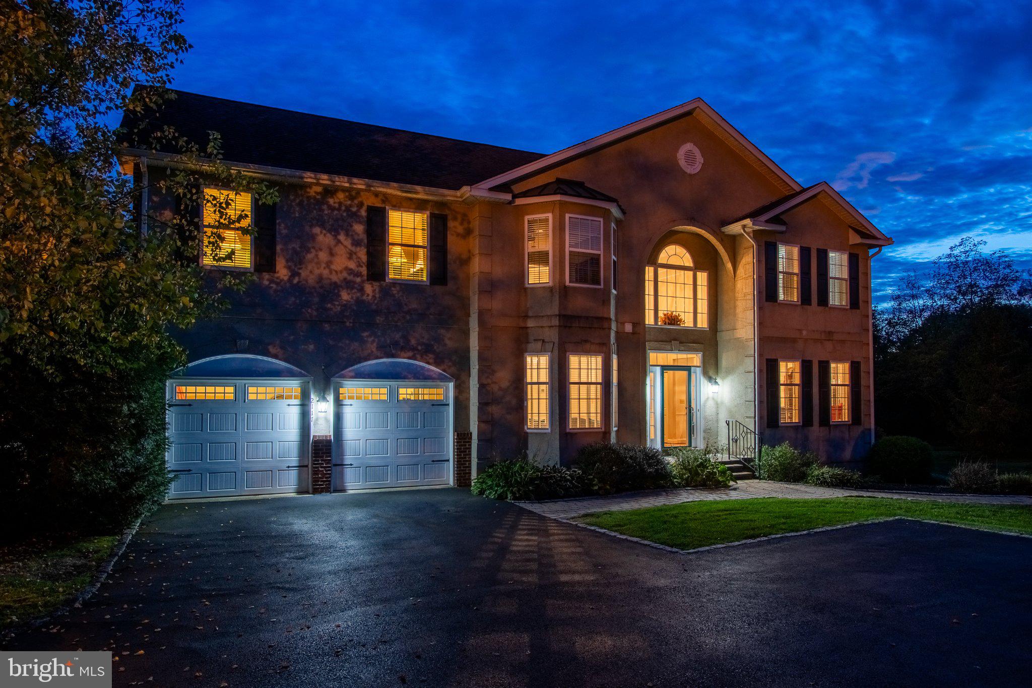 2117 EASTPORT WAY