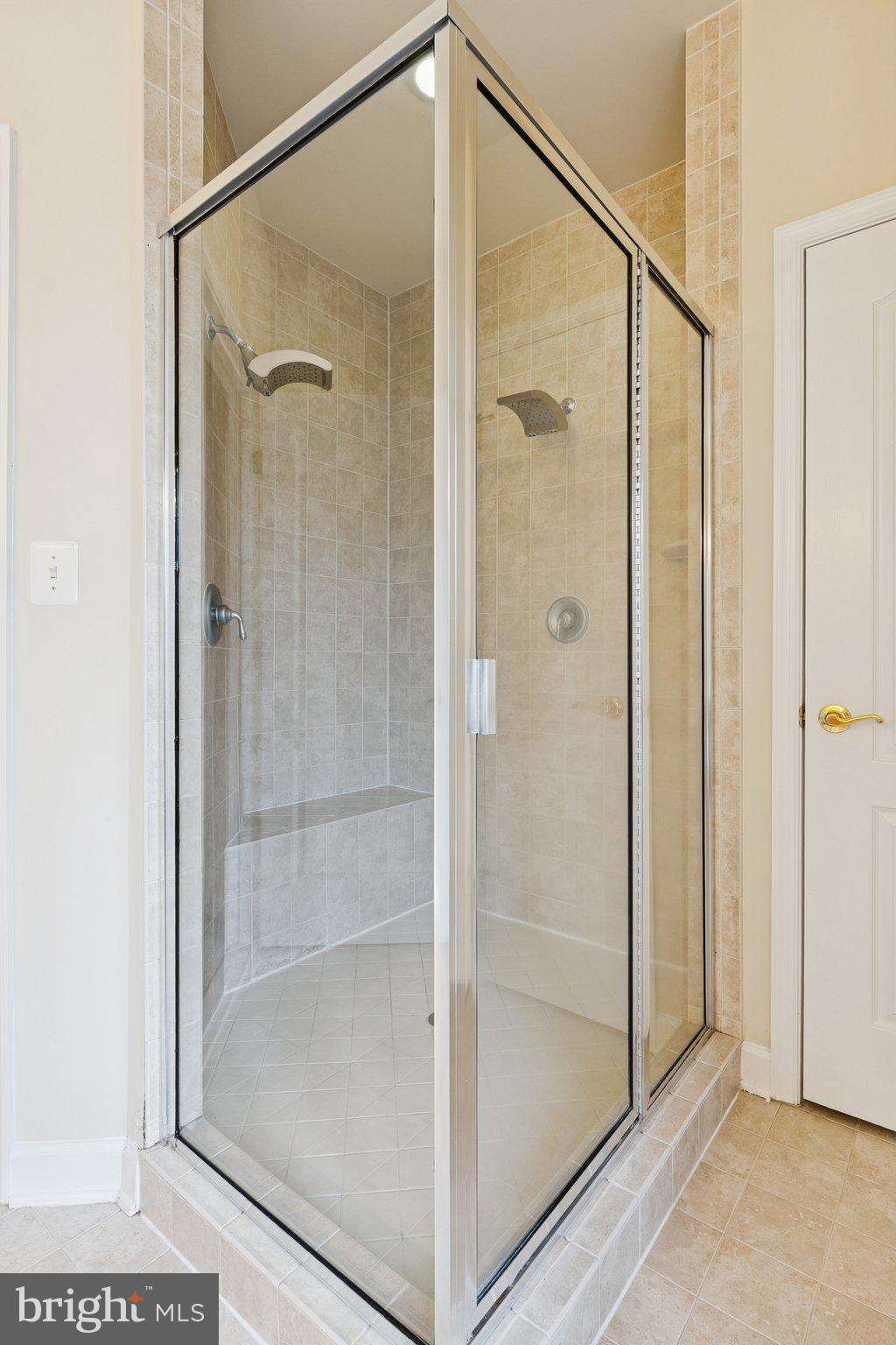 WINDSOR MILL - Residential