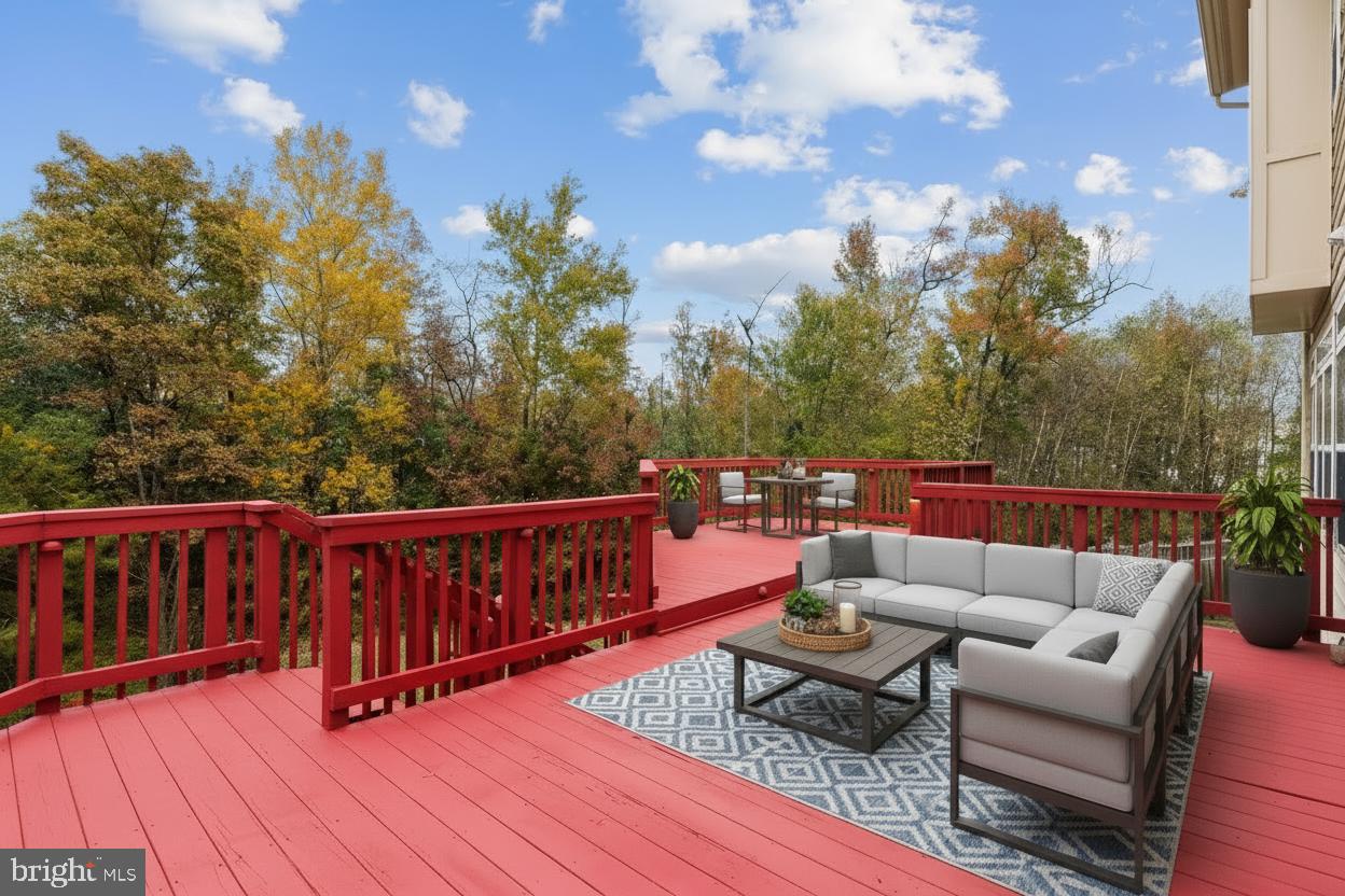 WINDSOR MILL - Residential