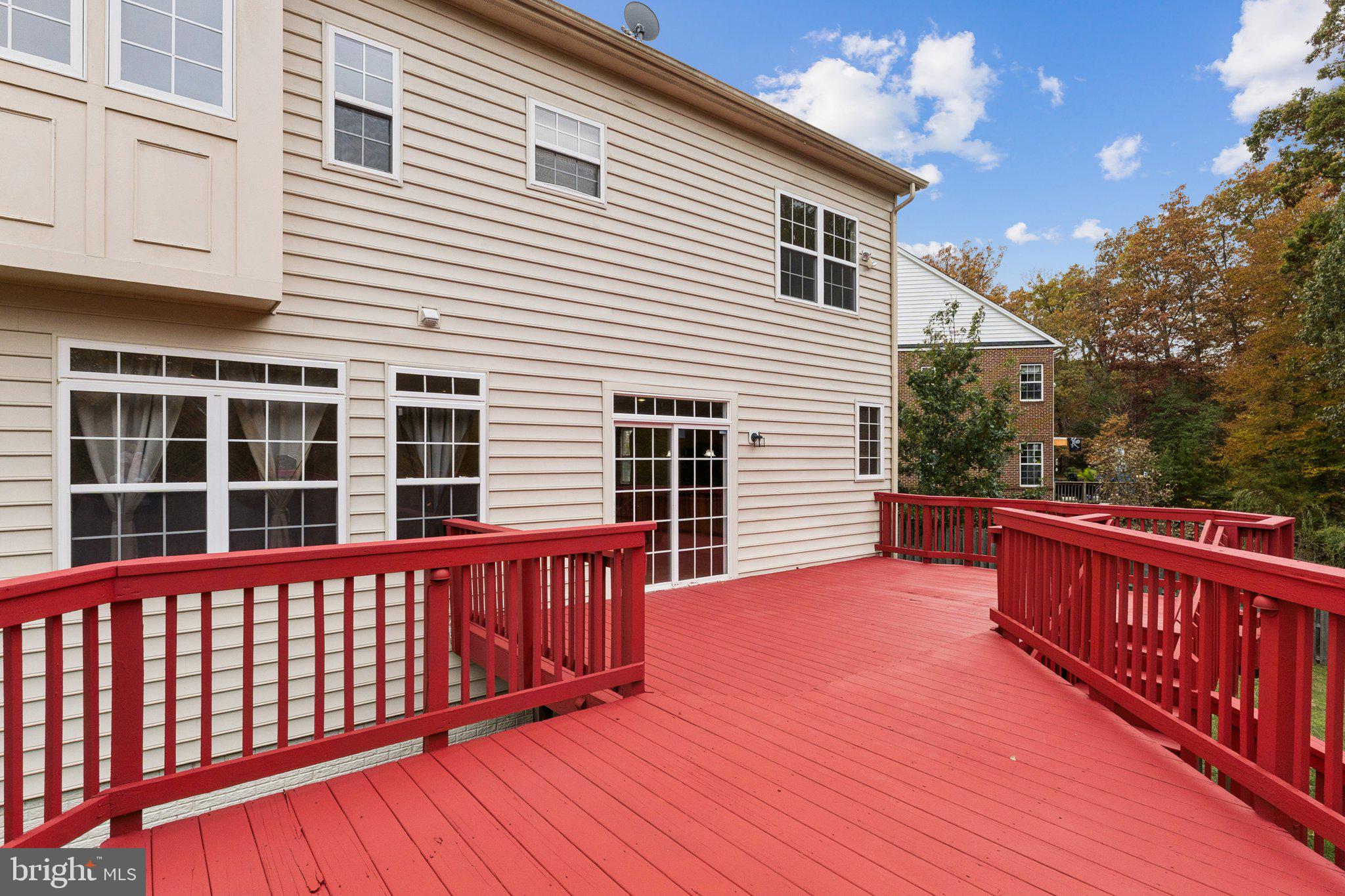 WINDSOR MILL - Residential