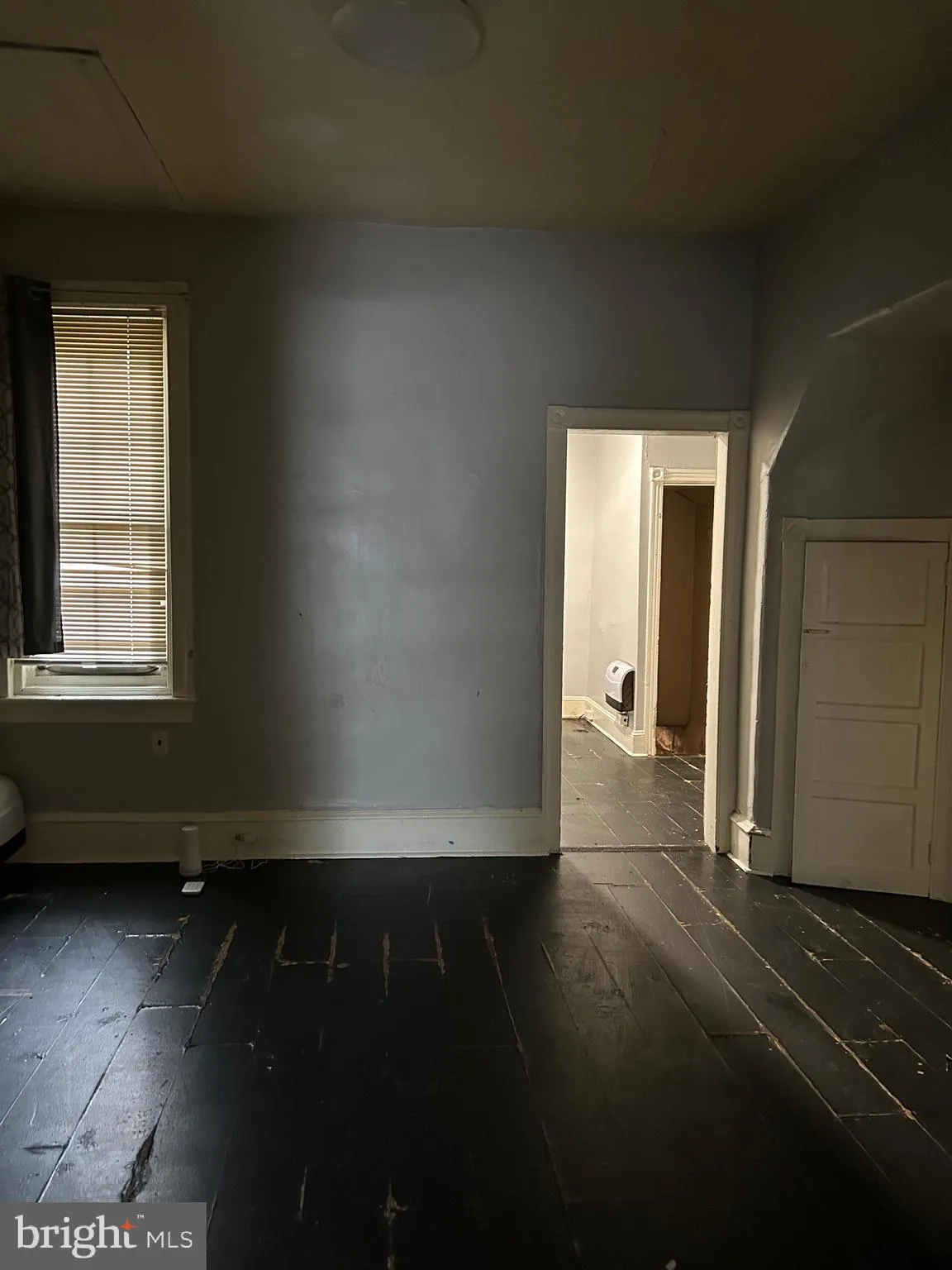 Philadelphia, Pennsylvania 19140, United States, 4 Bedrooms Bedrooms, ,1 BathroomBathrooms,Residential,Active,213080