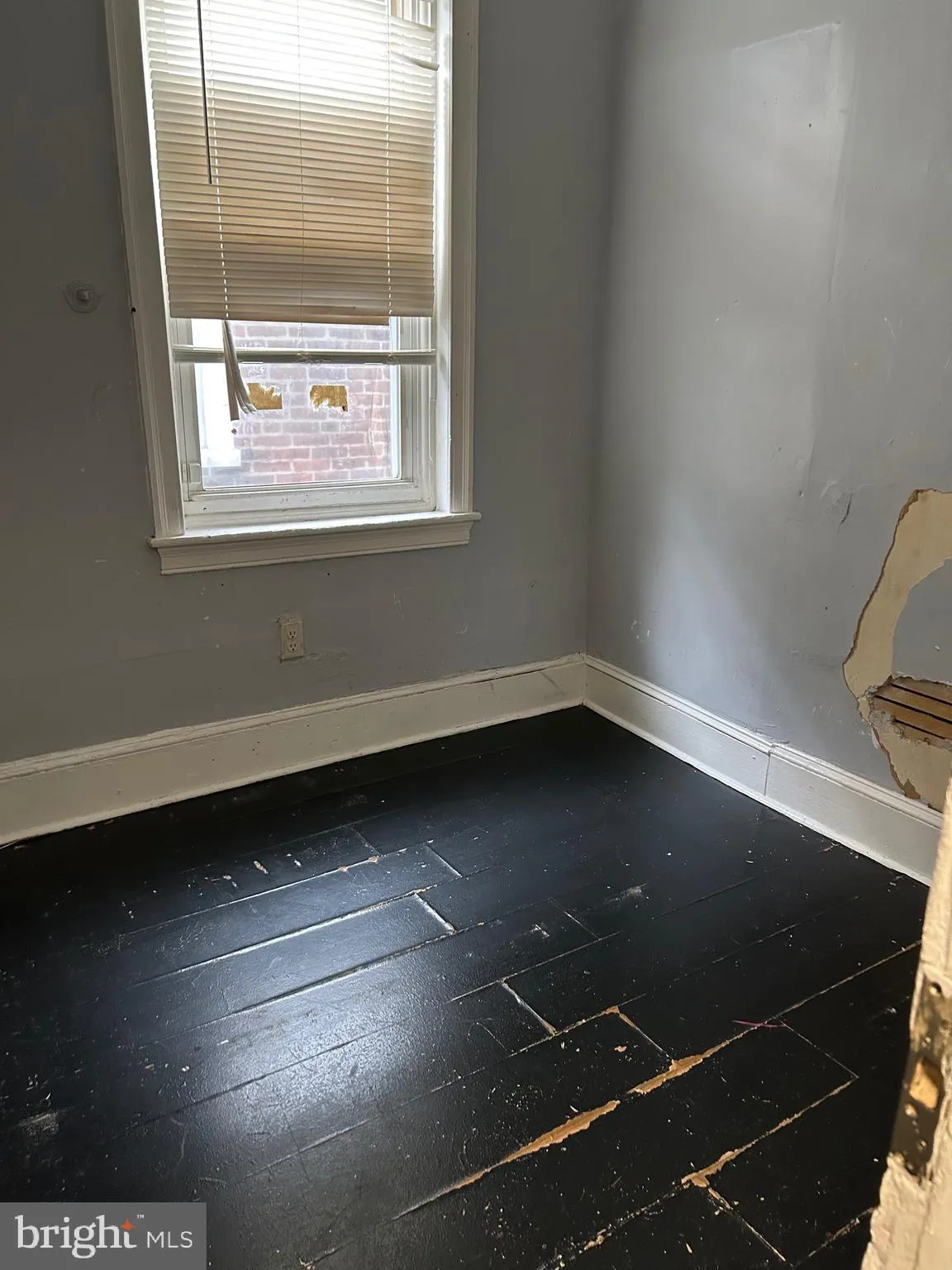 Philadelphia, Pennsylvania 19140, United States, 4 Bedrooms Bedrooms, ,1 BathroomBathrooms,Residential,Active,213080